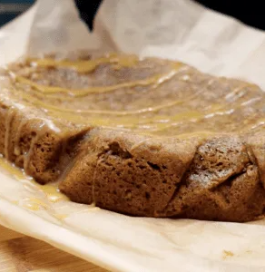 Gluten-free Biscoff-flavoured hot cookie dough with caramel sauce
