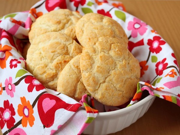 Gluten-free buttermilk biscuits
