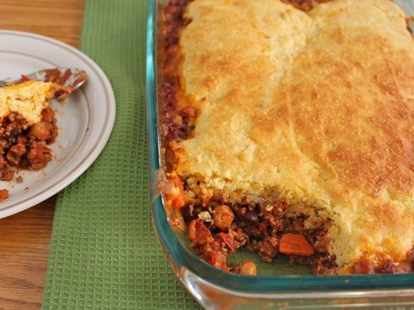 Gluten-free chili cornbread bake