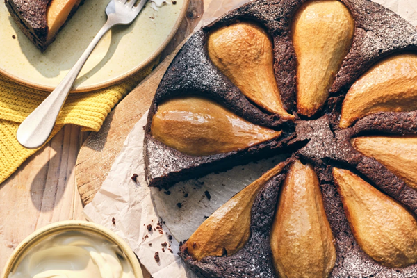 Gluten-free chocolate & pear pudding cake