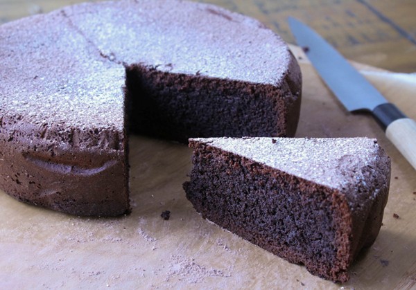 Gluten free chocolate mud cake