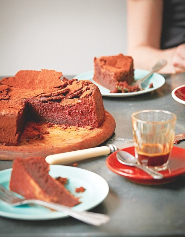Gluten-free chocolate mud cake