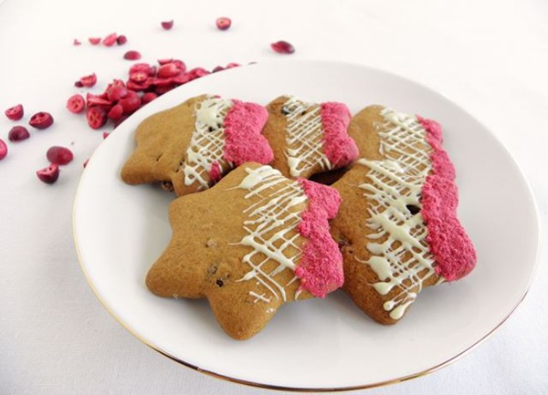 Gluten-free cranberry and white chocolate star biscuits