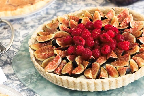 Gluten free fig and raspberry mascarpone tart with local honey