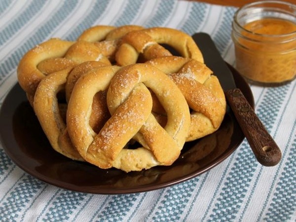 Gluten-free soft pretzels