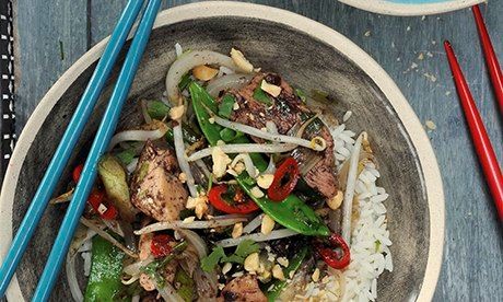 Gluten-free, soya-free pad Thai with mangetout and rice