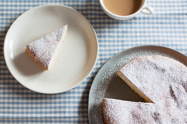 Gluten-free sponge cake