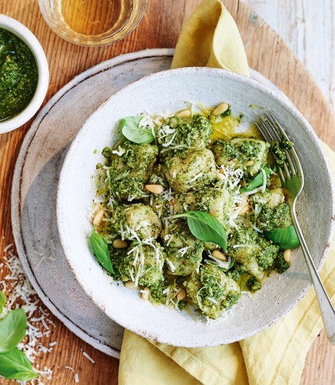 Gnocchi al pesto 