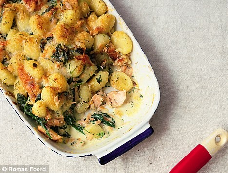 Gnocchi bake with hot-smoked salmon and spinach