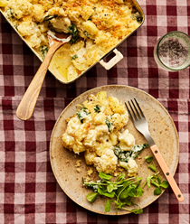 Gnocchi mac and cheese with cauli and kale