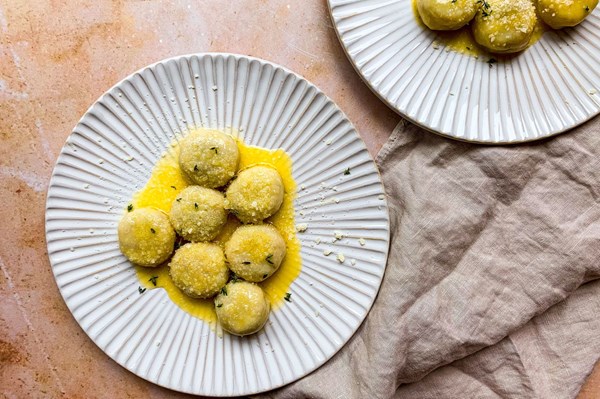 Gnocchi ripieni with mushrooms, Parmesan & thyme