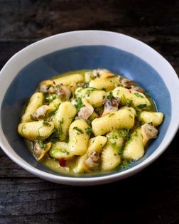 Gnocchi with clams