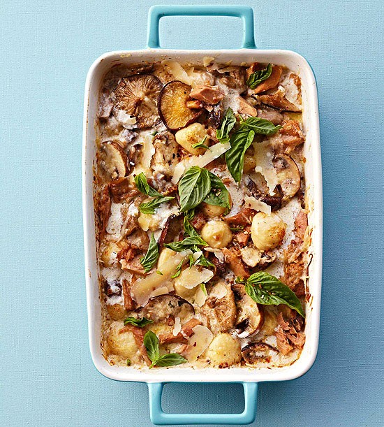 Gnocchi with mushrooms and tuna