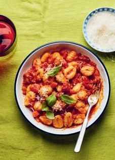 Gnocchi with tomato and roasted pepper pesto