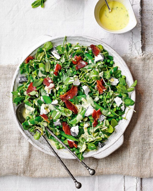 Goat bacon, pea and goat's cheese salad