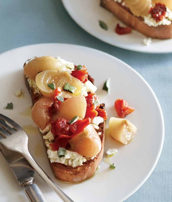 Goat cheese bruschetta