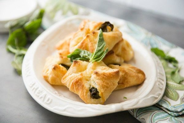 Goat cheese tarts