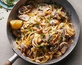 Goat's cheese & mushroom tagliatelle
