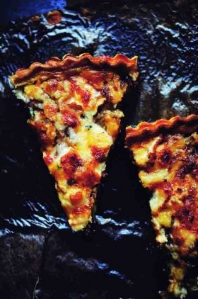 Goat's cheese and onion tart