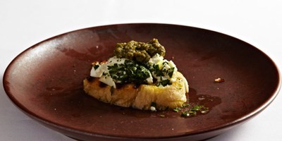 Goat's cheese in grappa