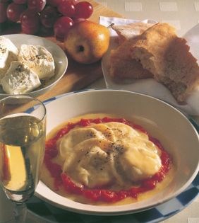 Goats’ cheese ravioli with fennel purée