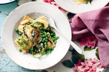 Goat's cheese ravioli with sage butter