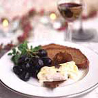 Goat's cheese with home-pickled grapes