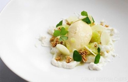 Goat’s curd mousse, tapioca, oat crunch, and Granny Smith apple