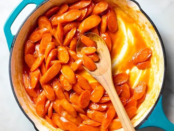 Gochujang honey-glazed carrots