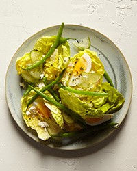 Goddess salad with haricots verts and feta