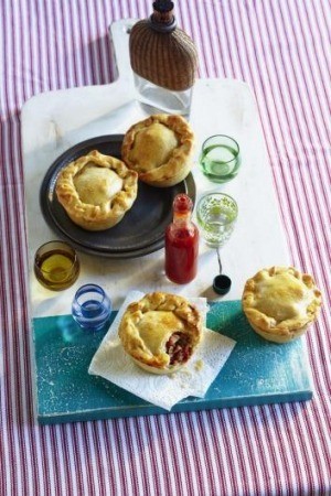 Goiano pies (Empadão Goiano)