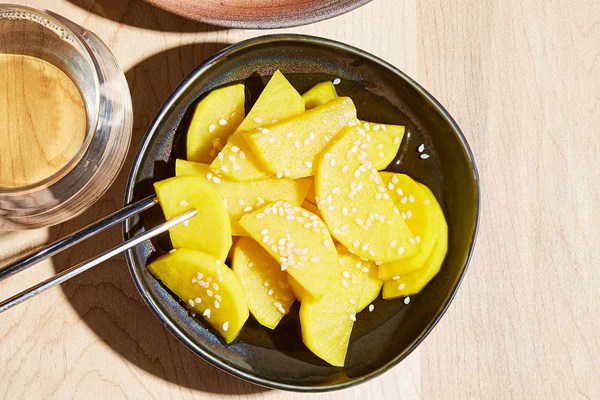 Golden beet and radish pickle (Danmuji)