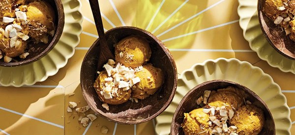 Golden date nice cream 