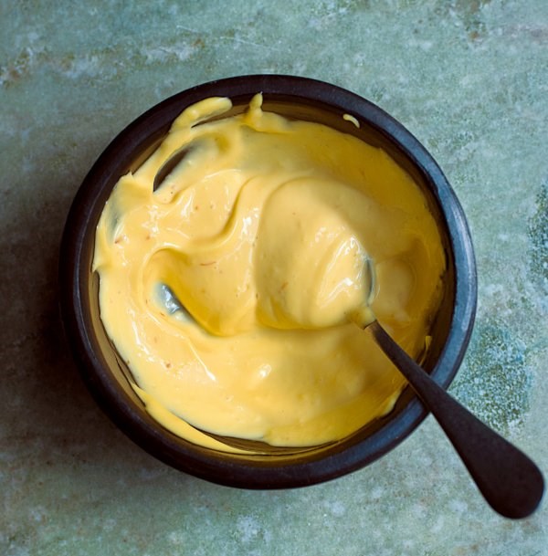 Golden garlic mayonnaise