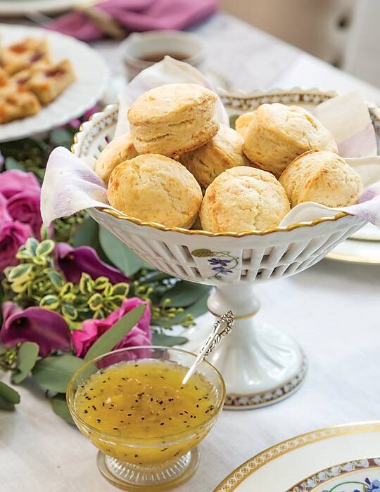 Golden kiwi jam