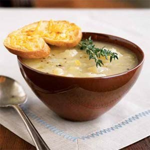 Golden potato-leek soup with cheddar toasts