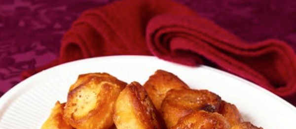 Golden roast potatoes
