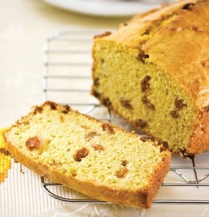 Golden saffron pound cake