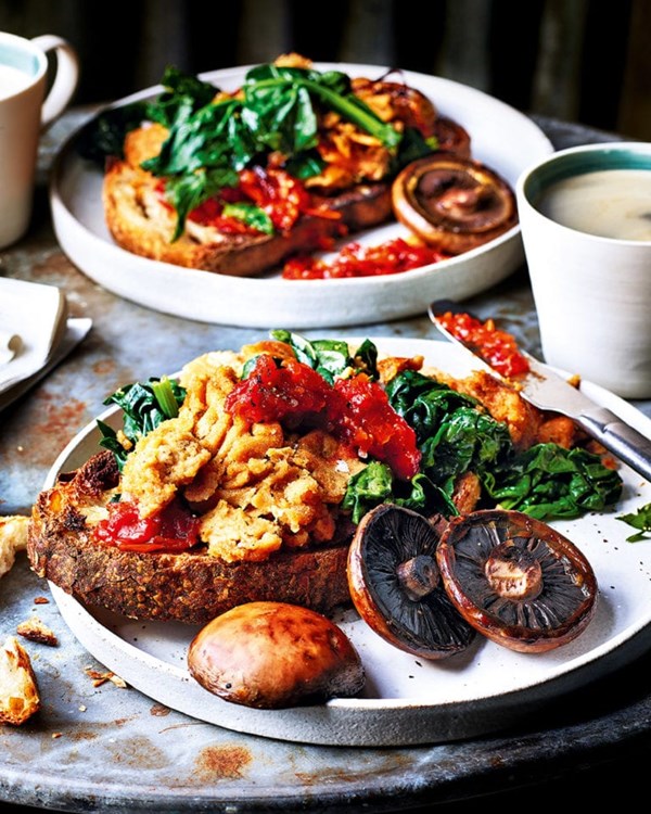 Golden ‘scrambled eggs’ with mushrooms & greens 