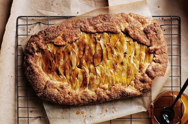 Golden syrup and apple tart