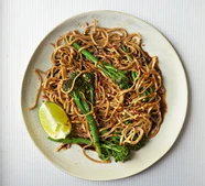 Golden syrup broccoli noodles