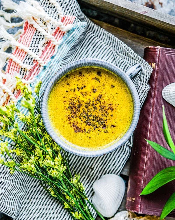Golden turmeric milk