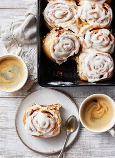 Golf cart cinnamon rolls