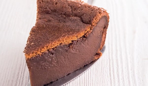 Gooey chocolate orange cake