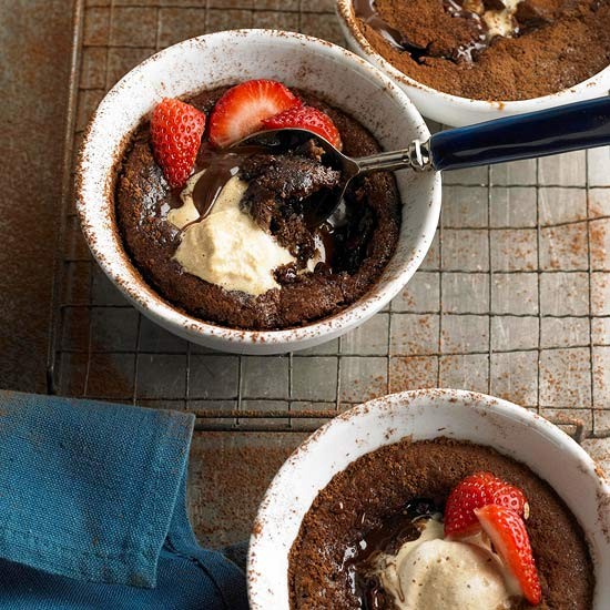 Gooey chocolate pudding cakes