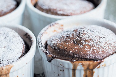 Gooey hot chocolate pudding 