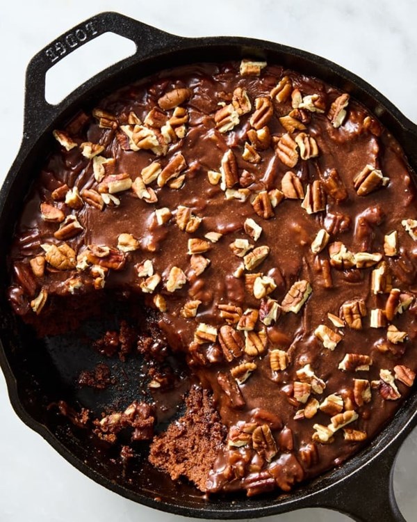 Gooey skillet Texas sheet cake