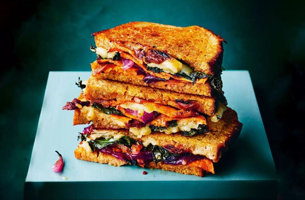 Gooey veg toasties