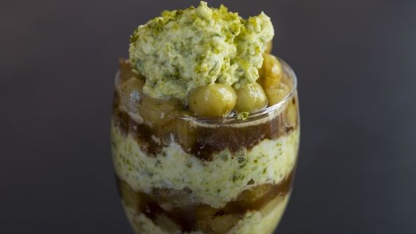 Gooseberry and coffee compôte with pistachio cream