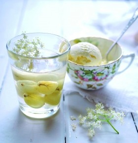 Gooseberry and elderflower jelly and ice cream